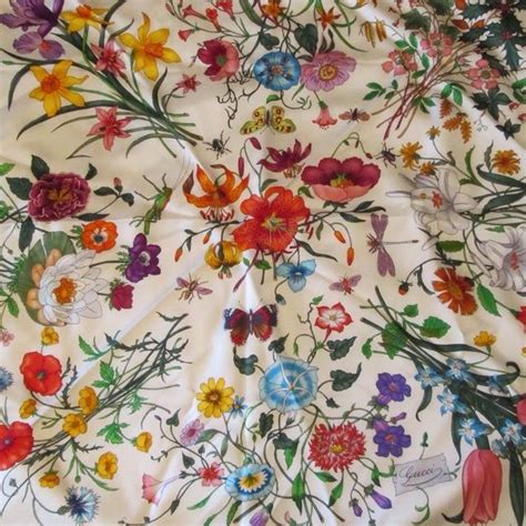 gucci white flora silk twill foulard|Gucci Scarves, Silks, Stoles & Shawls for Women .